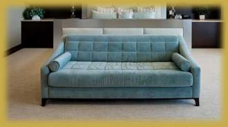 grünes sofa